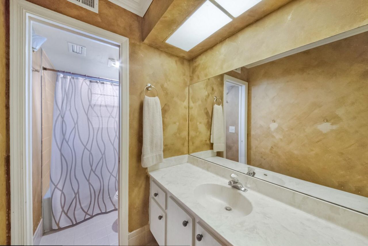 12524 Shoreline Drive, Unit 101, Wellington, FL 33414 Photo