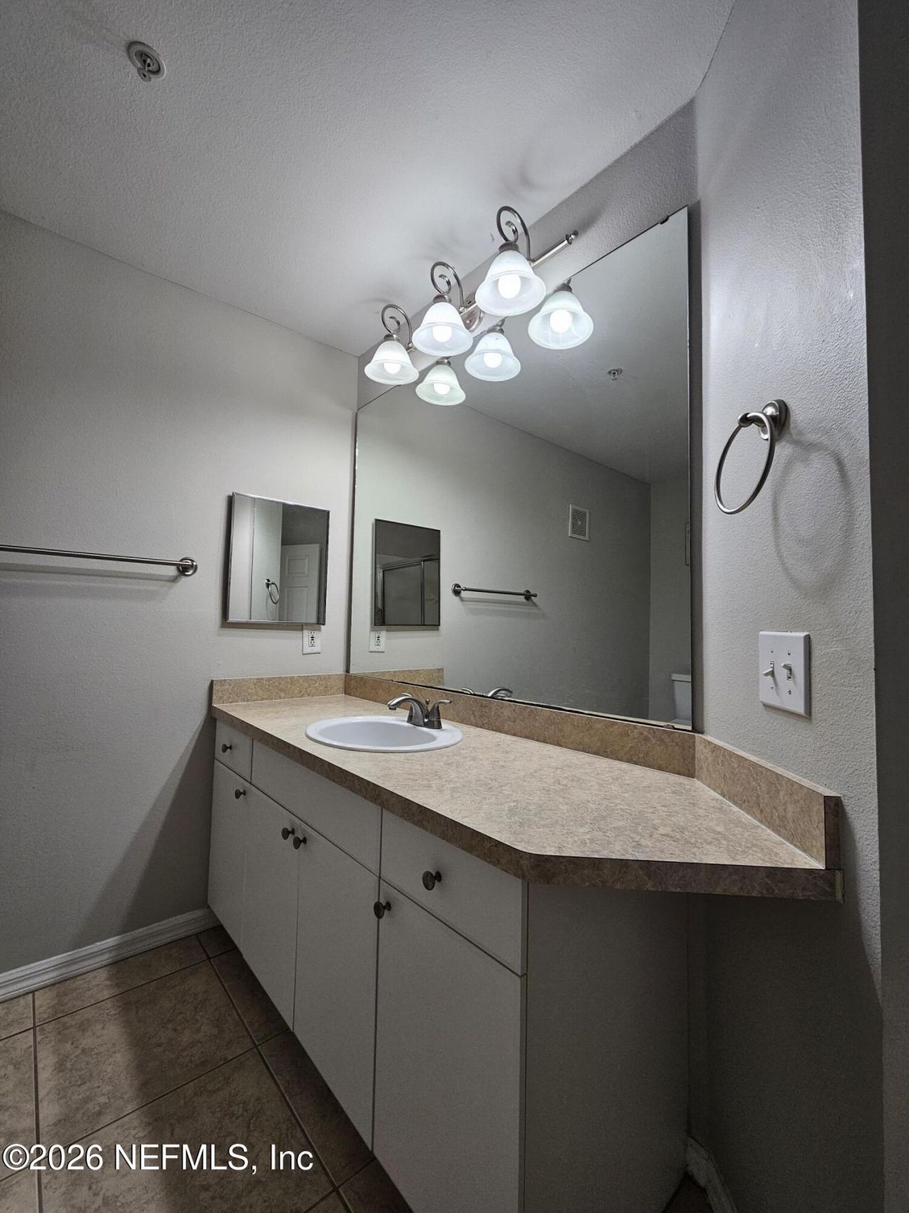 3591 Kernan Boulevard S, Unit 323, Jacksonville, FL 33224 Photo
