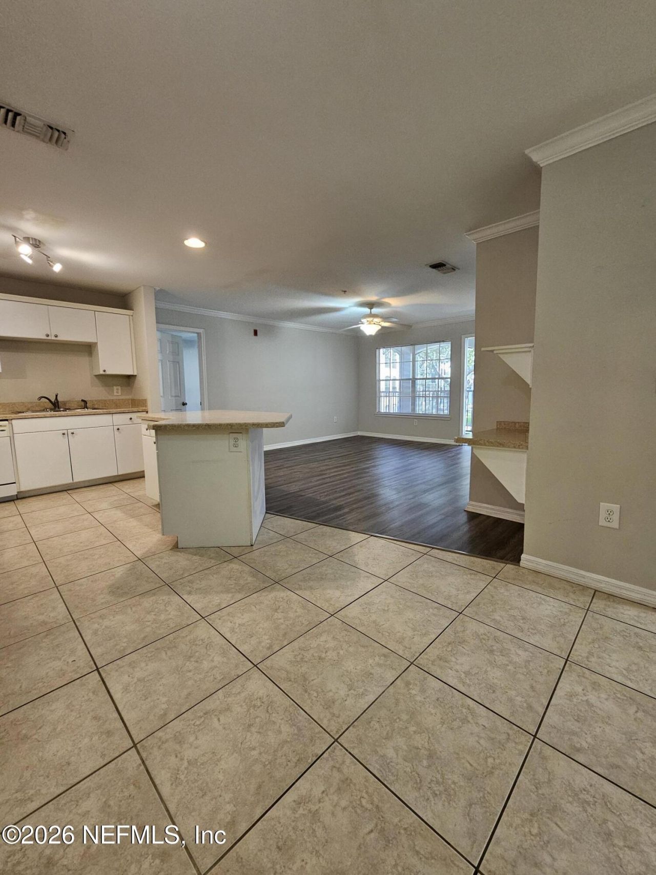 3591 Kernan Boulevard S, Unit 323, Jacksonville, FL 33224 Photo