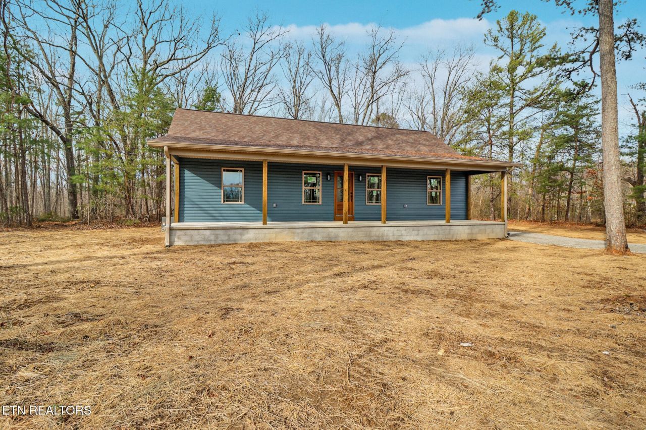 1182 Bill Black Rd, Clarkrange, TN 38553 Main Photo