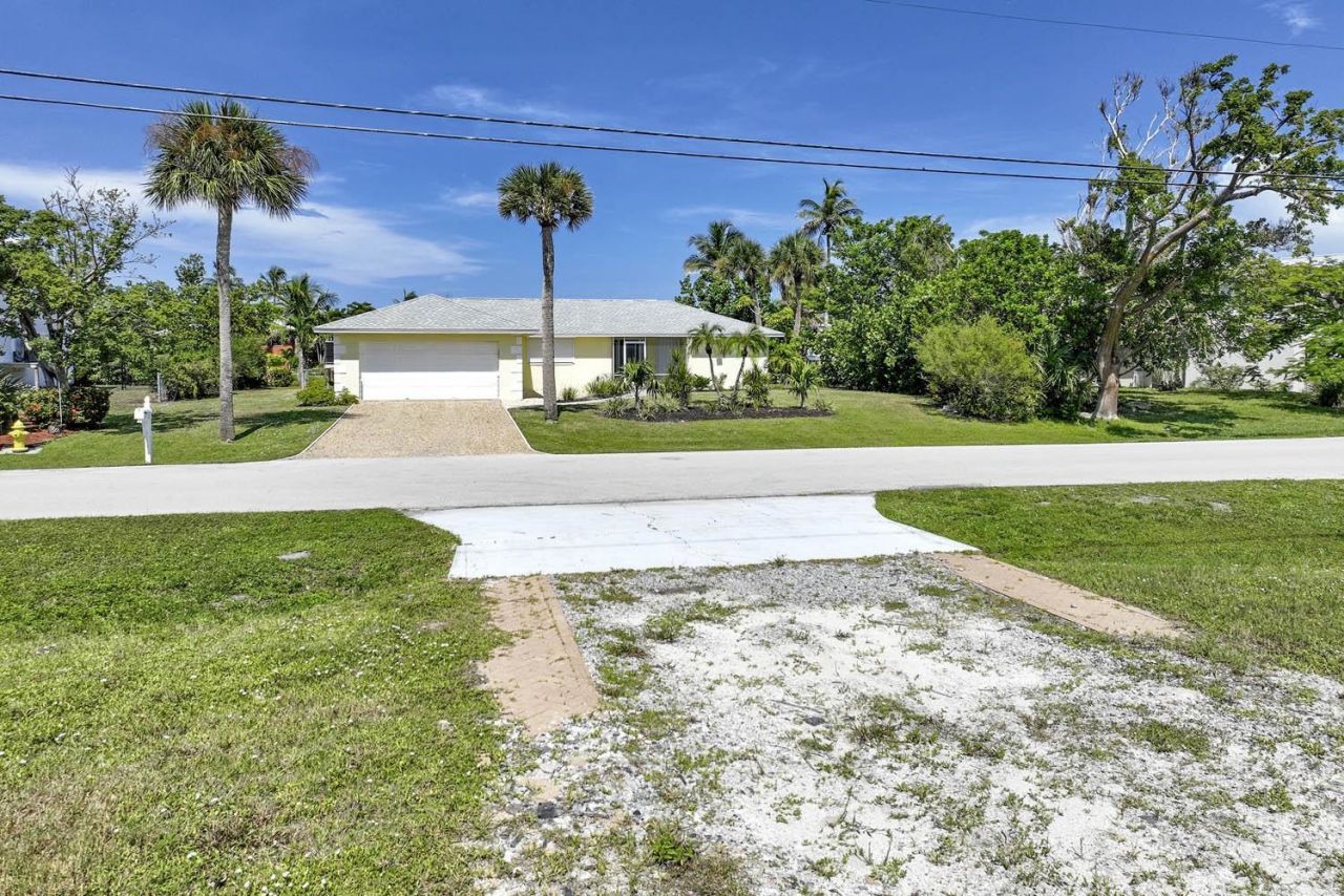 714 Durion Ct., Sanibel, FL 00000 Photo