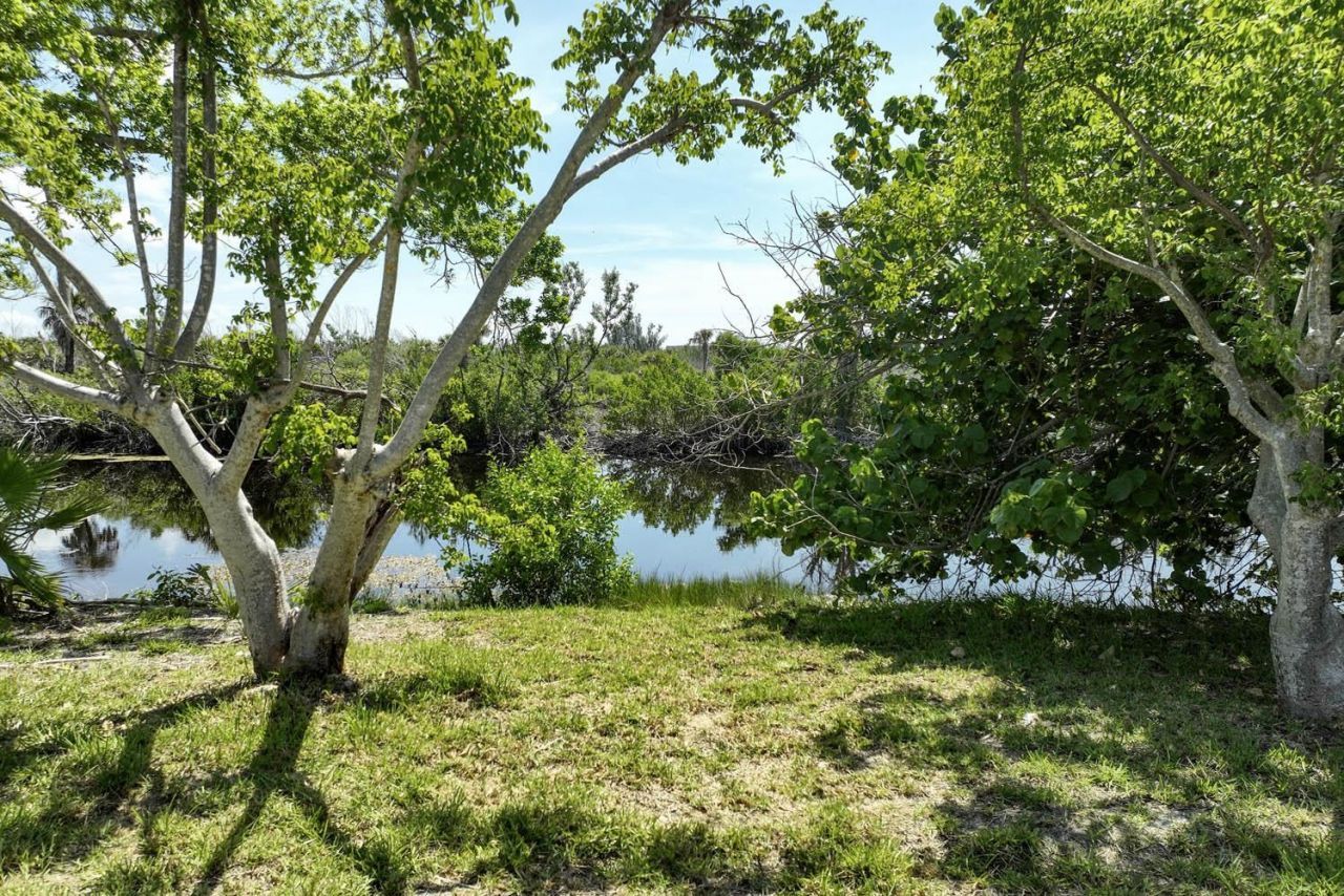 714 Durion Ct., Sanibel, FL 00000 Photo