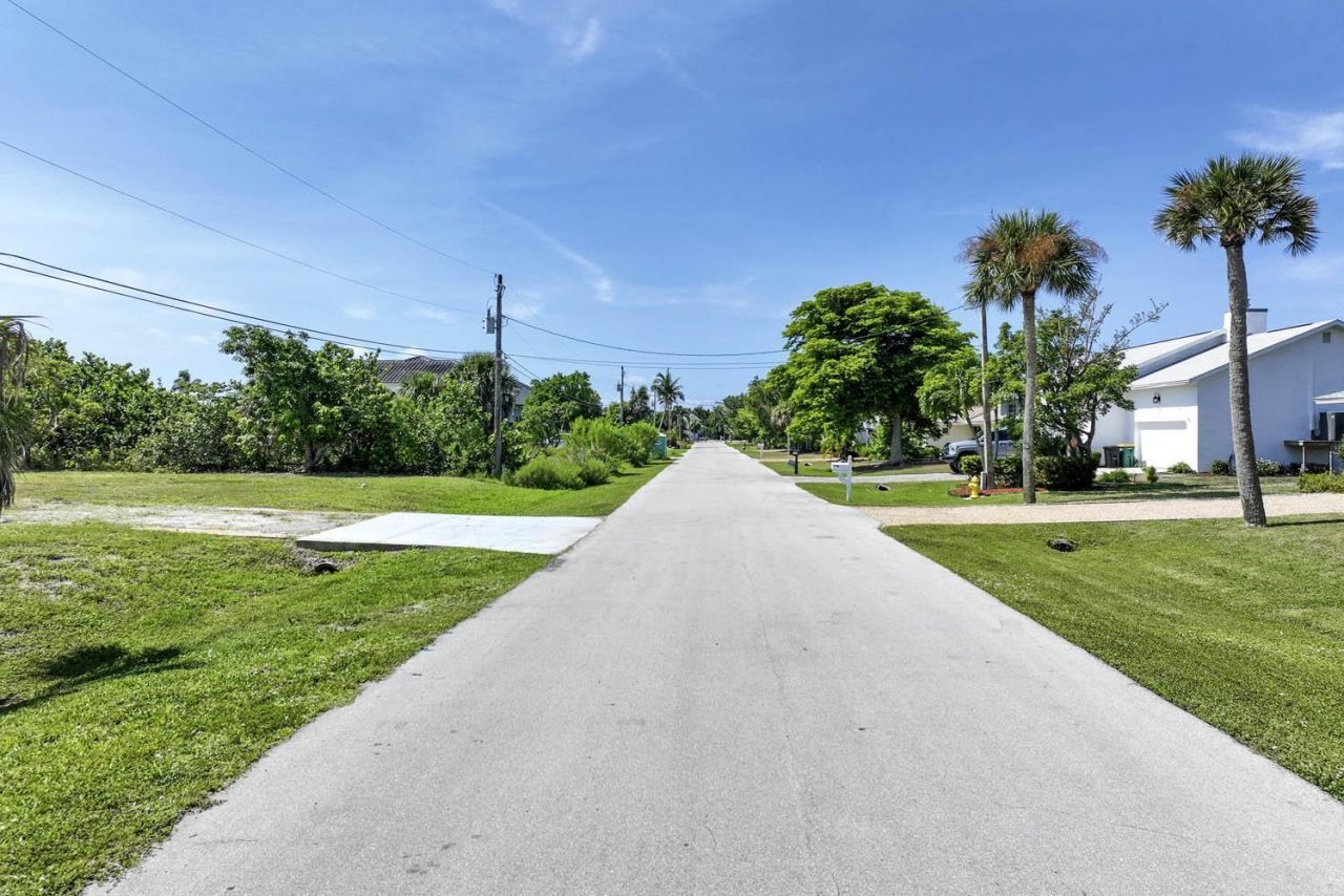 714 Durion Ct., Sanibel, FL 00000 Photo