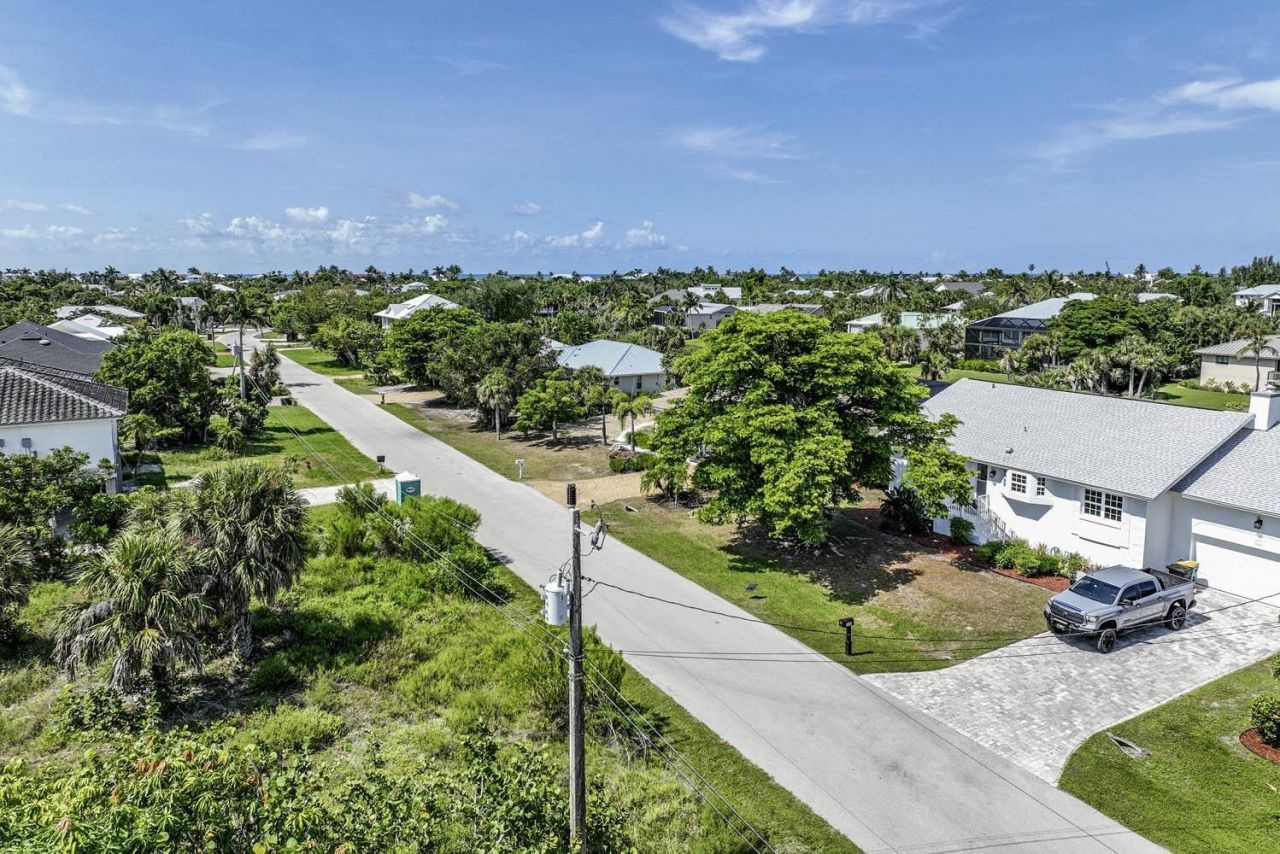 714 Durion Ct., Sanibel, FL 00000 Photo
