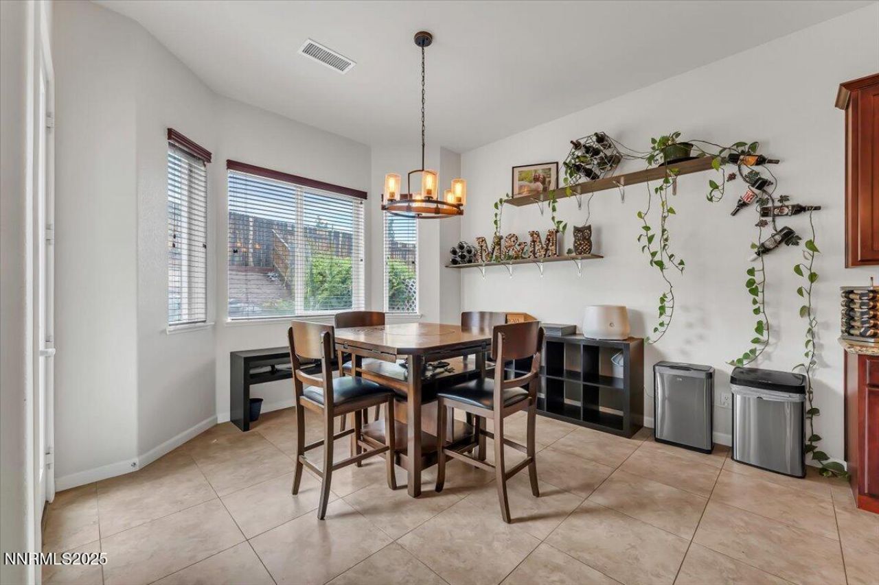 10380 Cavalry Circle, Reno, NV 89521 Photo