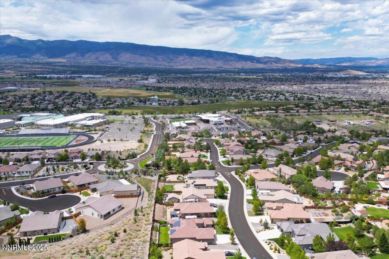 10380 Cavalry Circle, Reno, NV 89521 Photo