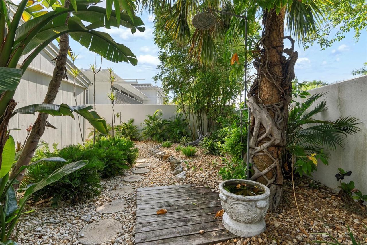 1100 Westway Drive, Sarasota, FL 34236 Photo