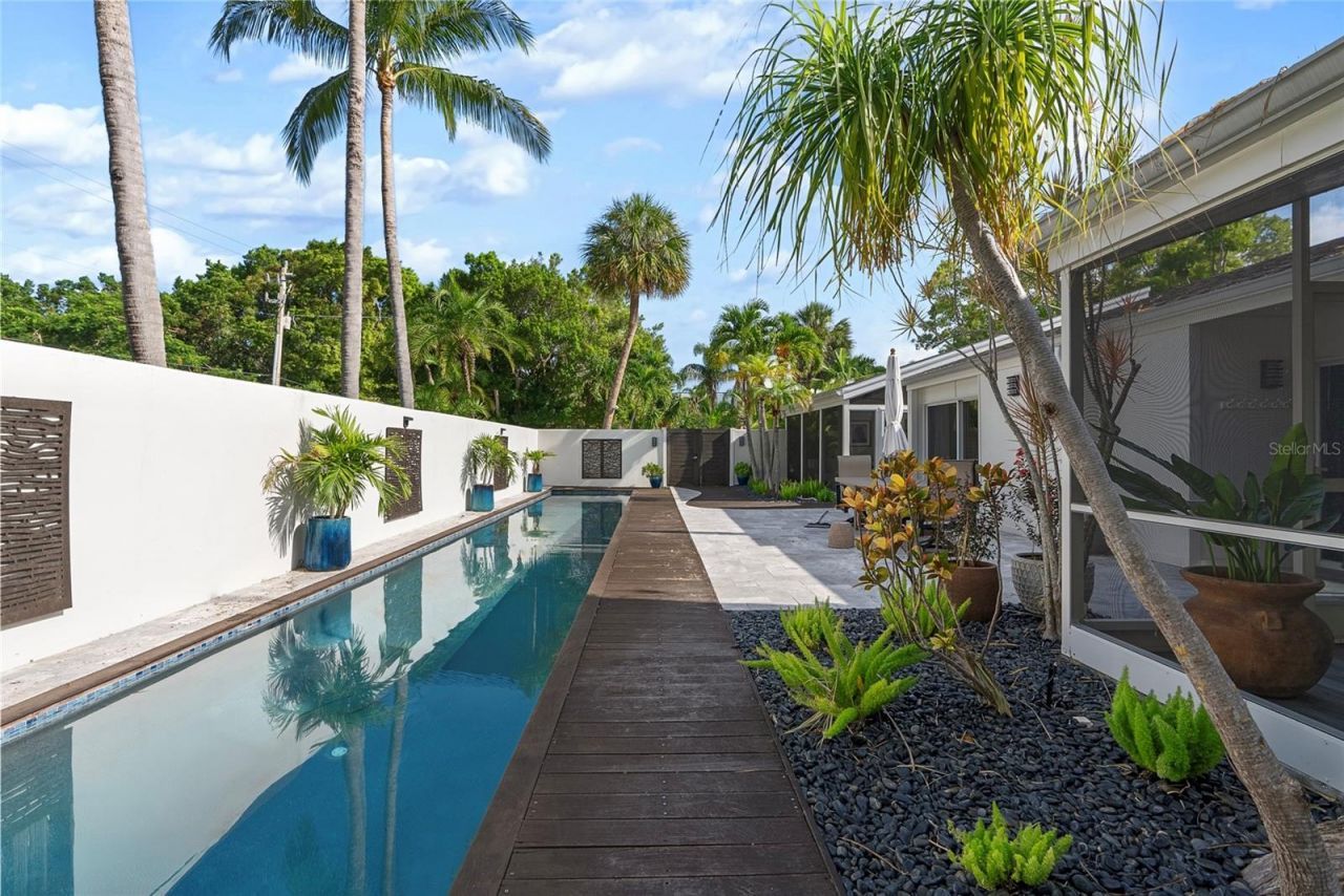 1100 Westway Drive, Sarasota, FL 34236 Photo