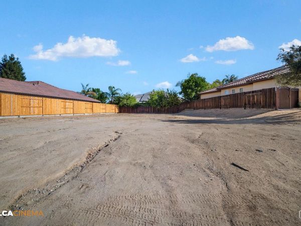 14906 Colonia De Las Rosas, Bakersfield, CA 93306