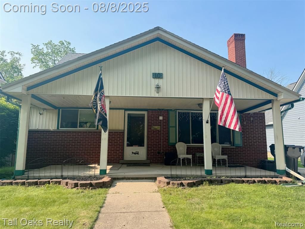 10 Wenonah Drive, Pontiac, MI 48341 Main Photo