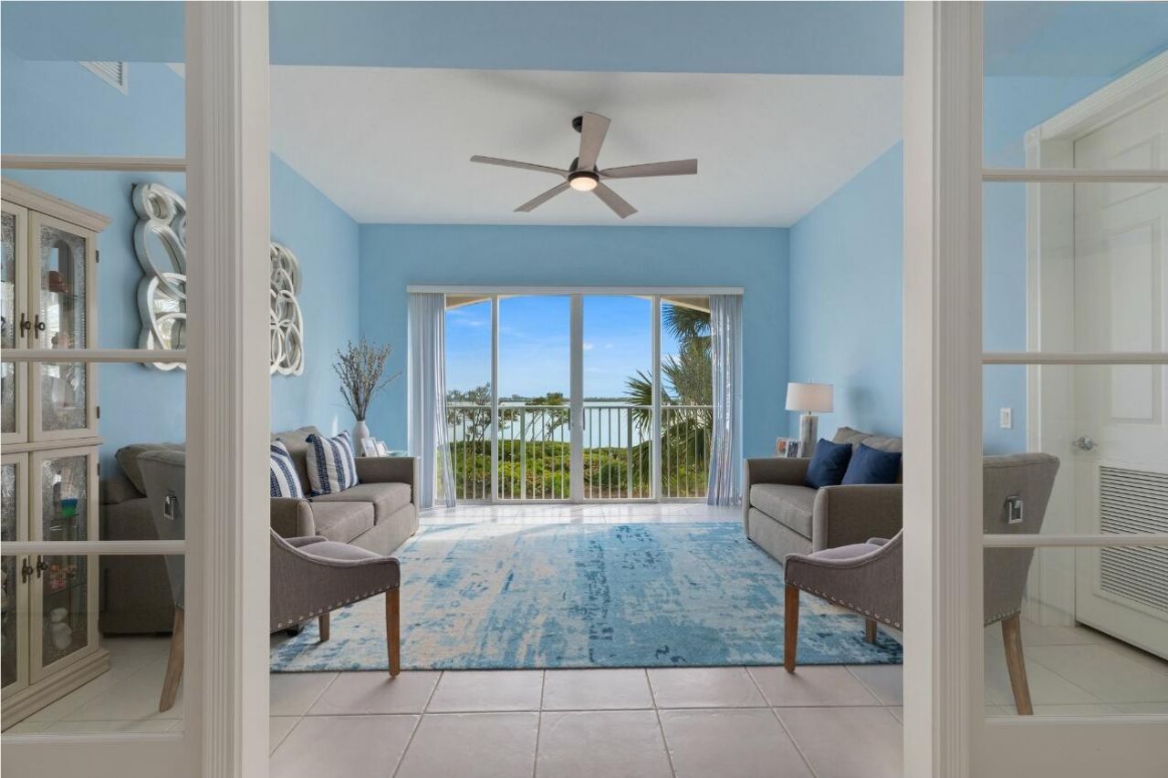 29 Harbour Isle Drive, Unit 203, Fort Pierce, FL 34949 Photo