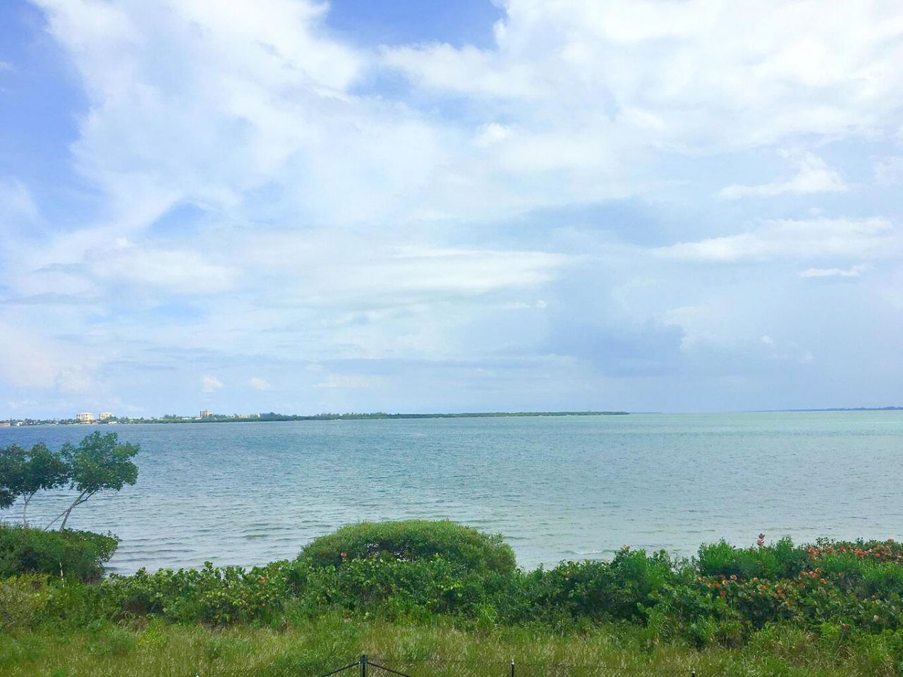 29 Harbour Isle Drive, Unit 203, Fort Pierce, FL 34949 Photo