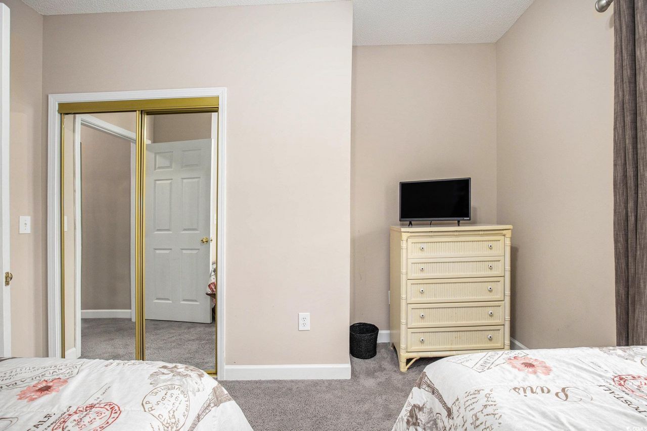 6015 Catalina Dr. Photo 19