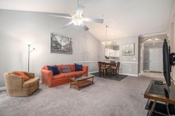 6015 Catalina Dr. photo 4