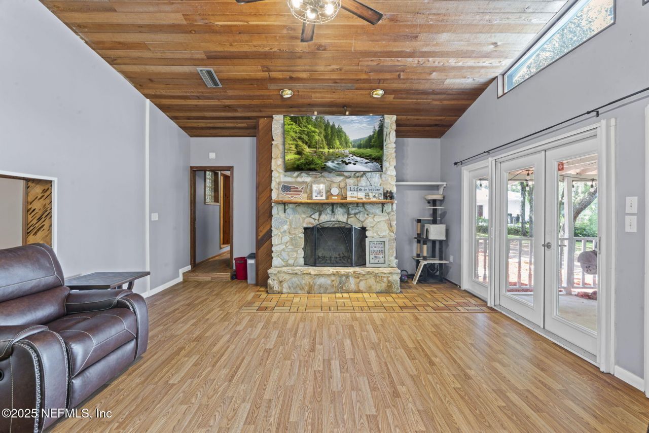 6490 Woodland Drive, Keystone Heights, FL 32656 Photo