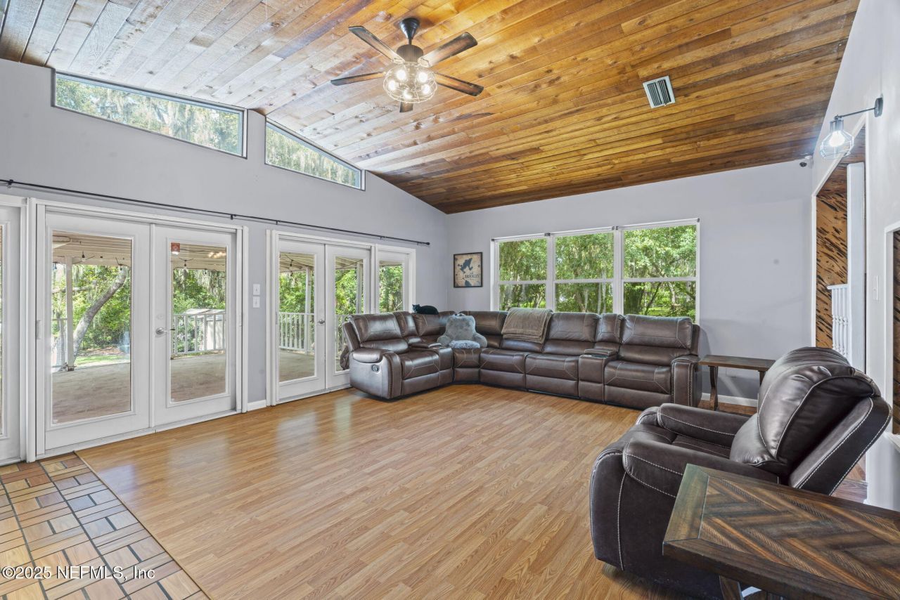 6490 Woodland Drive, Keystone Heights, FL 32656 Photo