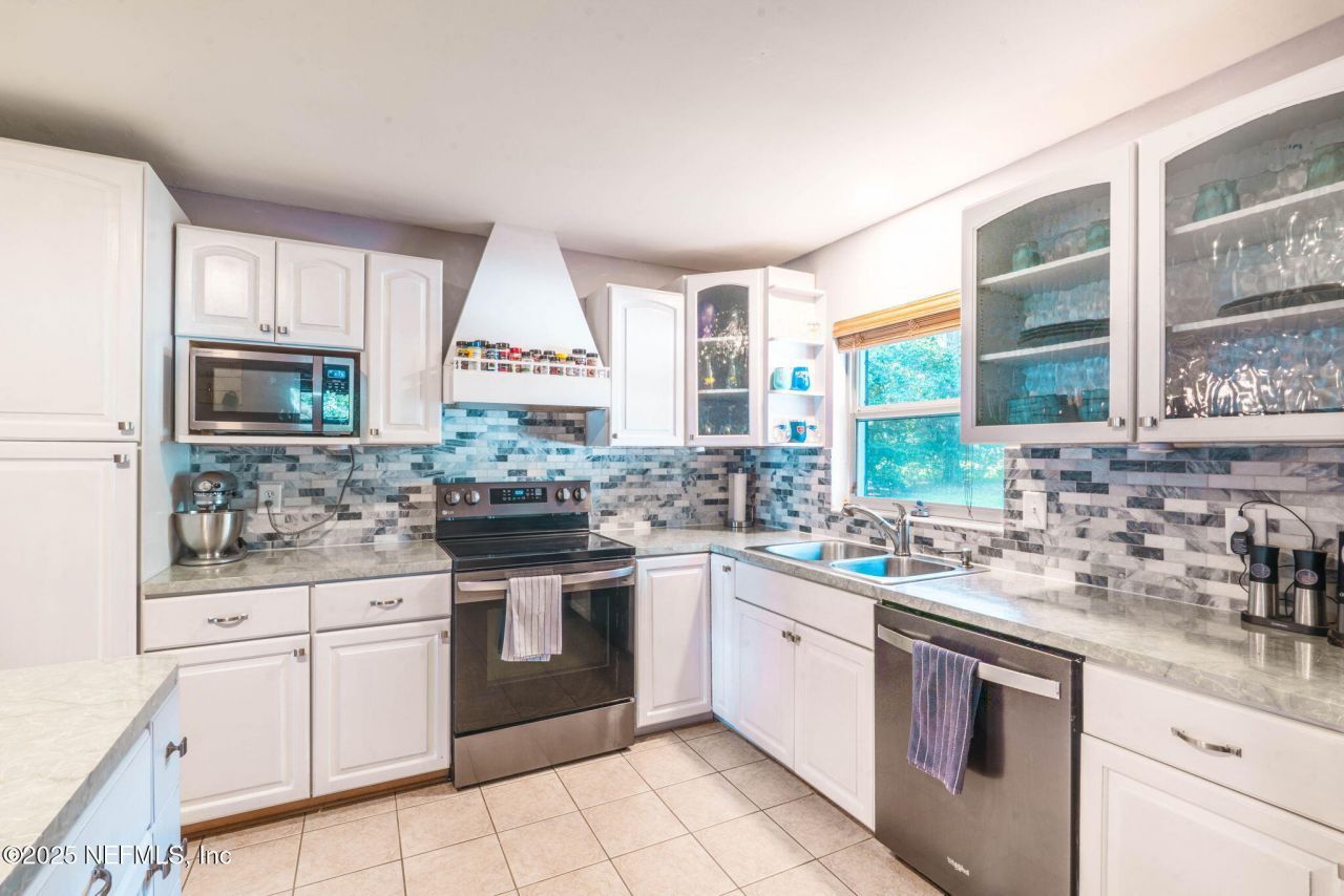6490 Woodland Drive, Keystone Heights, FL 32656 Photo