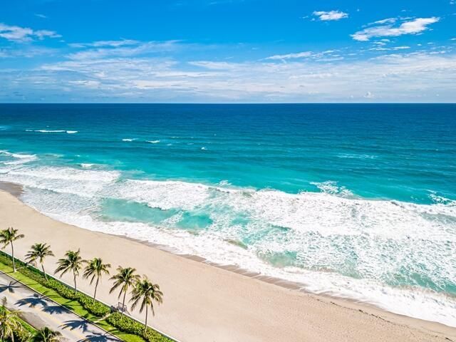 580 S Sapodilla Avenue, Unit 304, West Palm Beach, FL 33401 Photo