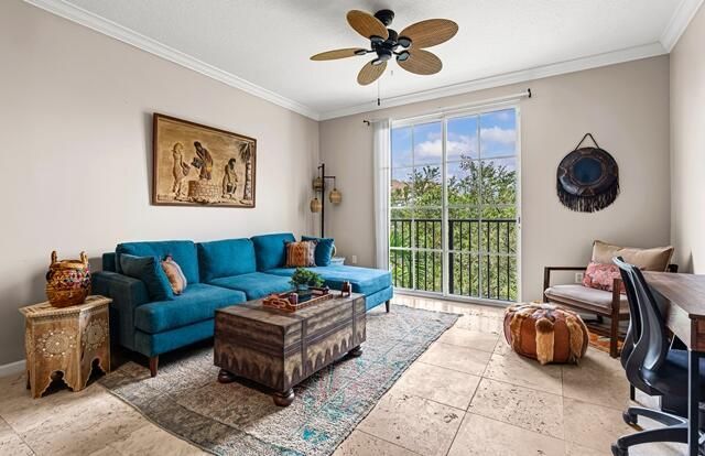 580 S Sapodilla Avenue, Unit 304, West Palm Beach, FL 33401 Photo