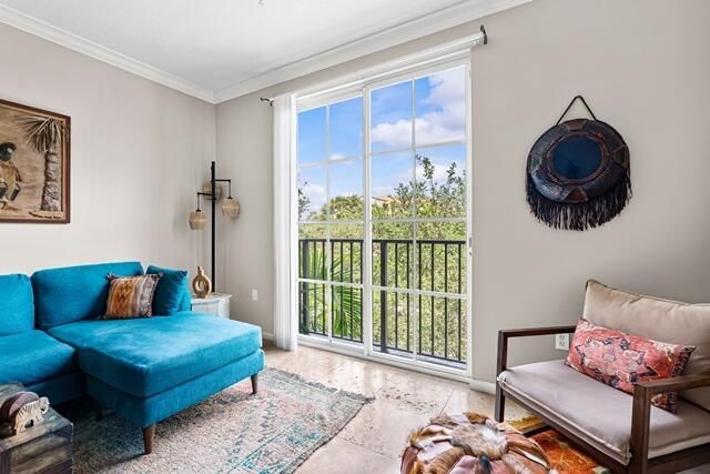 580 S Sapodilla Avenue, Unit 304, West Palm Beach, FL 33401 Photo