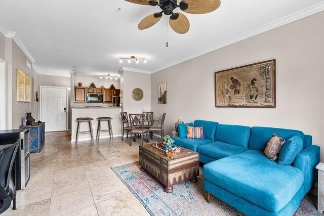 580 S Sapodilla Avenue, Unit 304, West Palm Beach, FL 33401 Photo