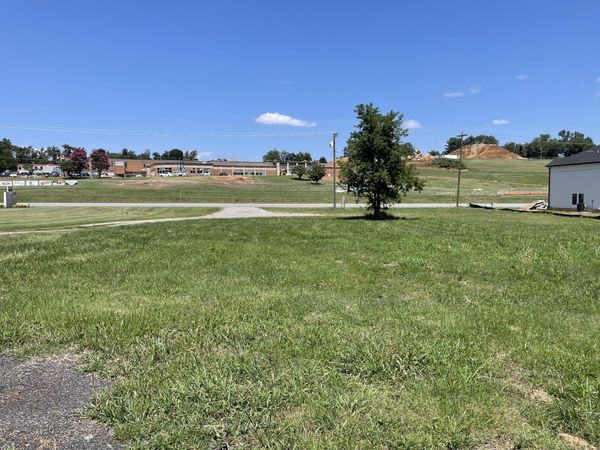 1213 Hardy RD, Vinton, VA 24179