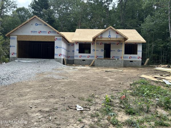 2075 Allardt Tinch Rd, Jamestown, TN 38556