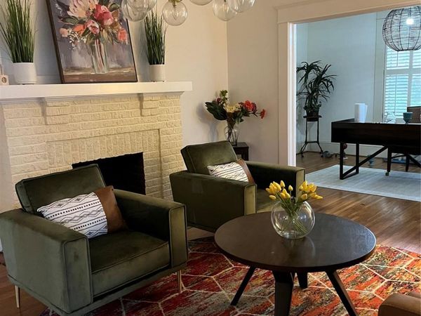 2615 Sharon Road, Charlotte, NC 28211