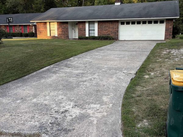 6600 S Mulberry Street, Pine Bluff, AR 71603