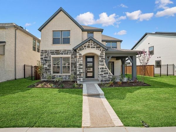 1032 Violet Drive, Crowley, TX 76036