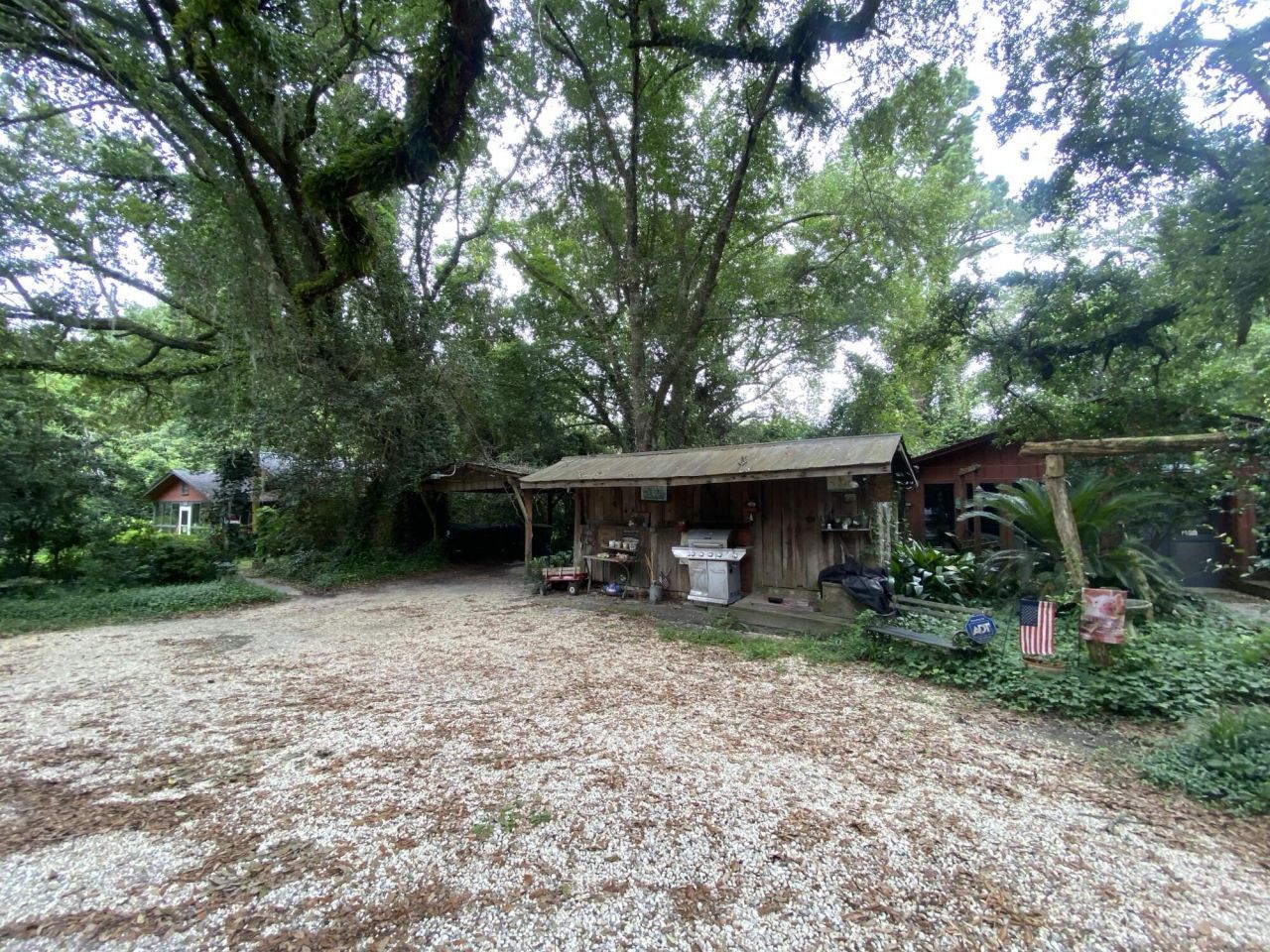 306 E Doty Avenue Photo 5