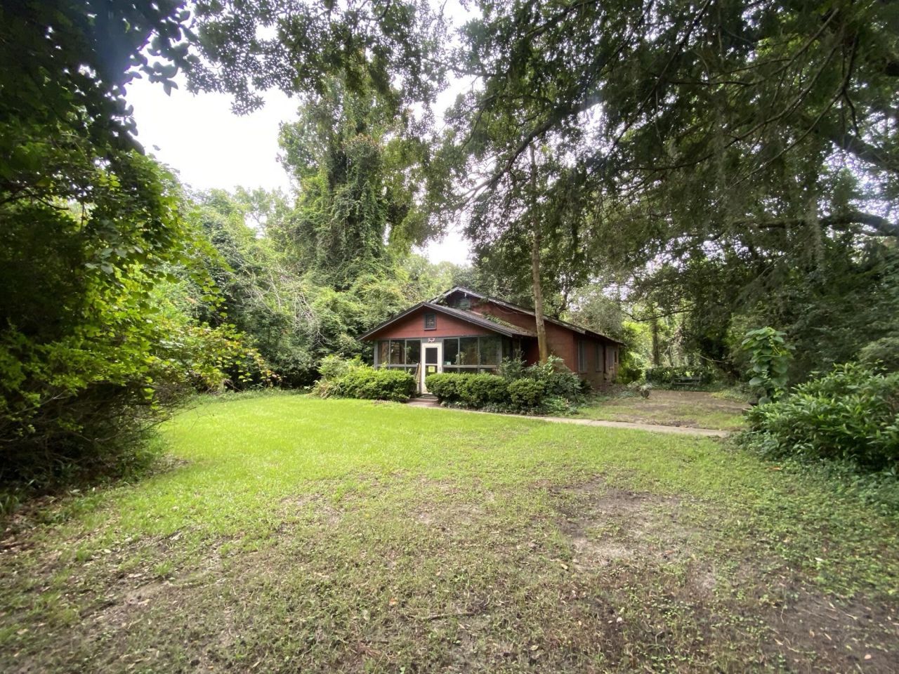 306 E Doty Avenue Photo 8
