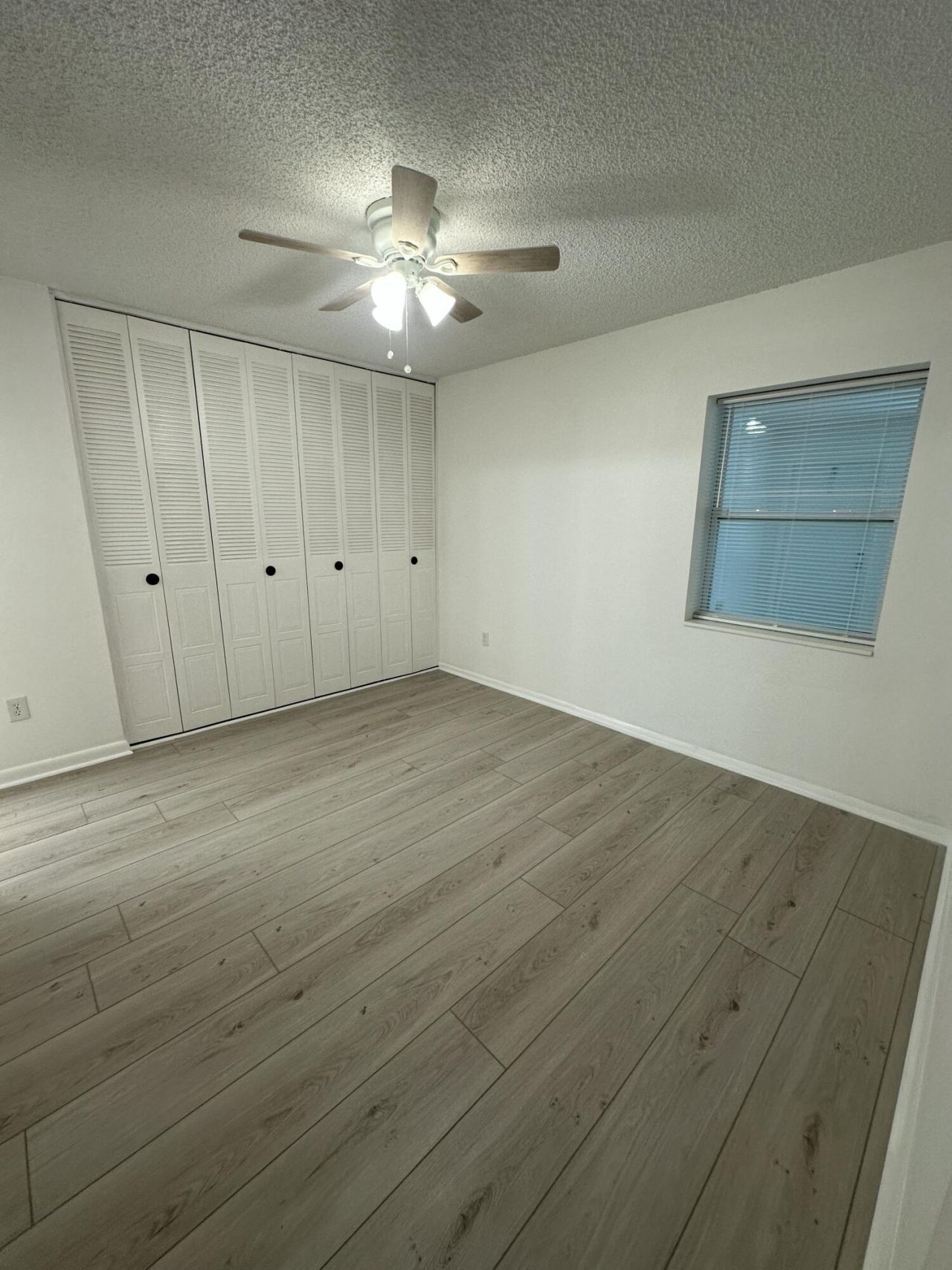 5775 W Fernley Drive W, Unit 112, West Palm Beach, FL 33415 Photo