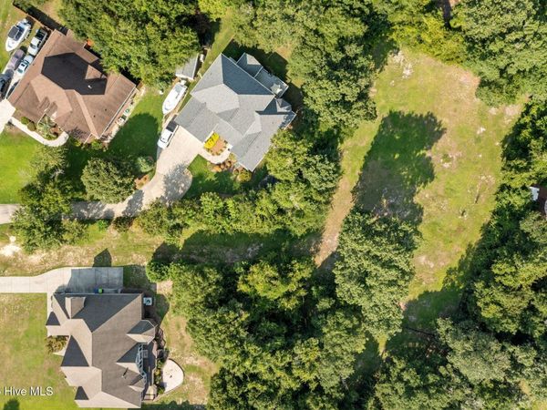 110 Casey Court, Cedar Point, NC 28584