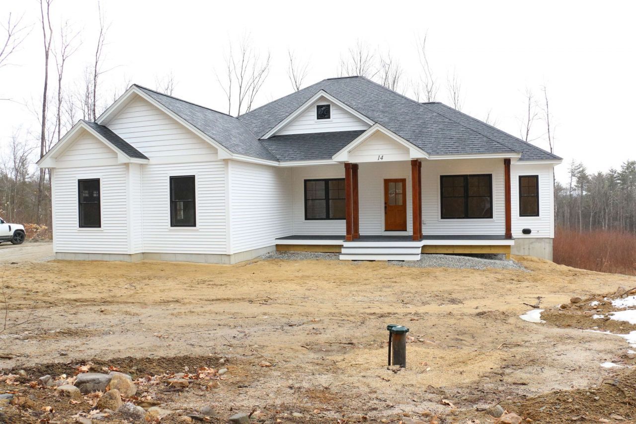 422 Dawn Court, Unit 23, Pembroke, NH 03275 Main Photo