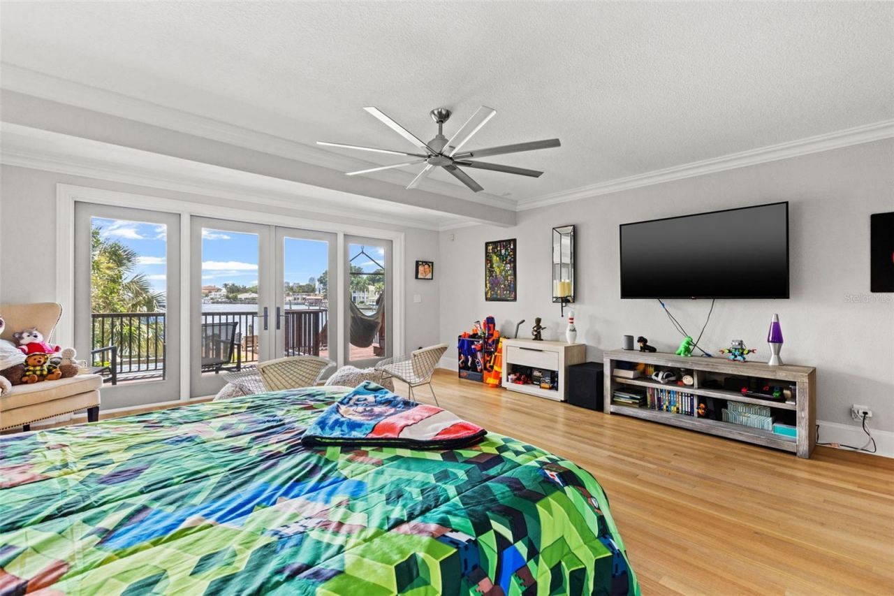 1365 Brightwaters Boulevard Ne, Saint Petersburg, FL 33704 Photo
