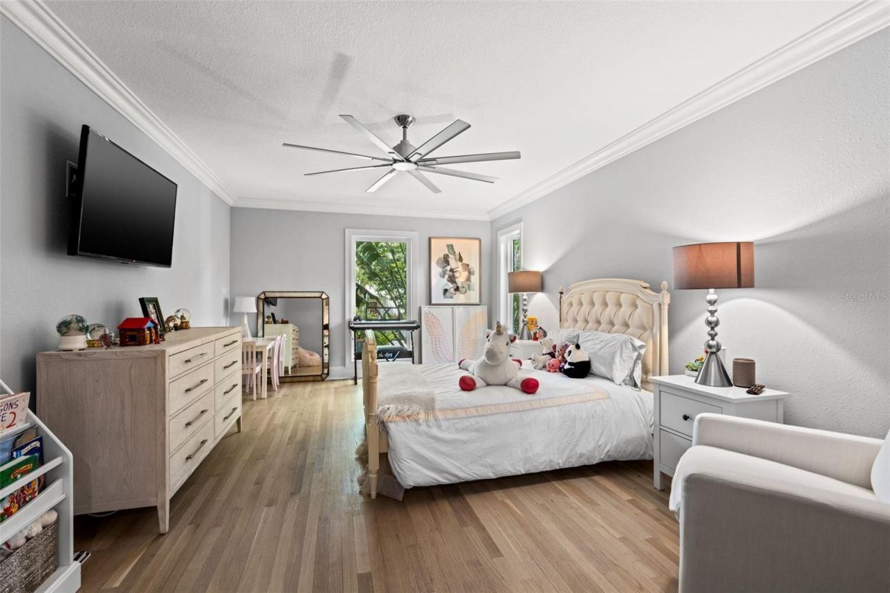 1365 Brightwaters Boulevard Ne, Saint Petersburg, FL 33704 Photo