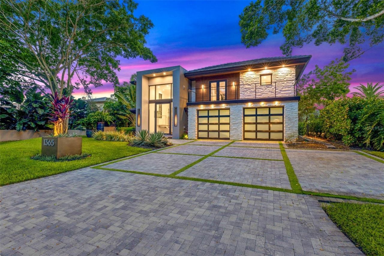 1365 Brightwaters Boulevard Ne, Saint Petersburg, FL 33704 Photo