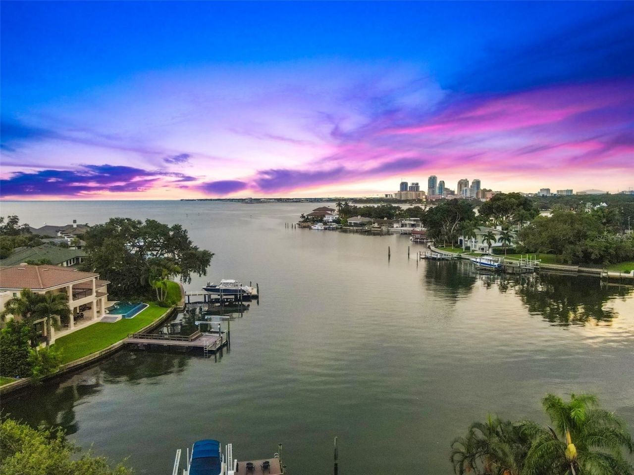 1365 Brightwaters Boulevard Ne, Saint Petersburg, FL 33704 Photo