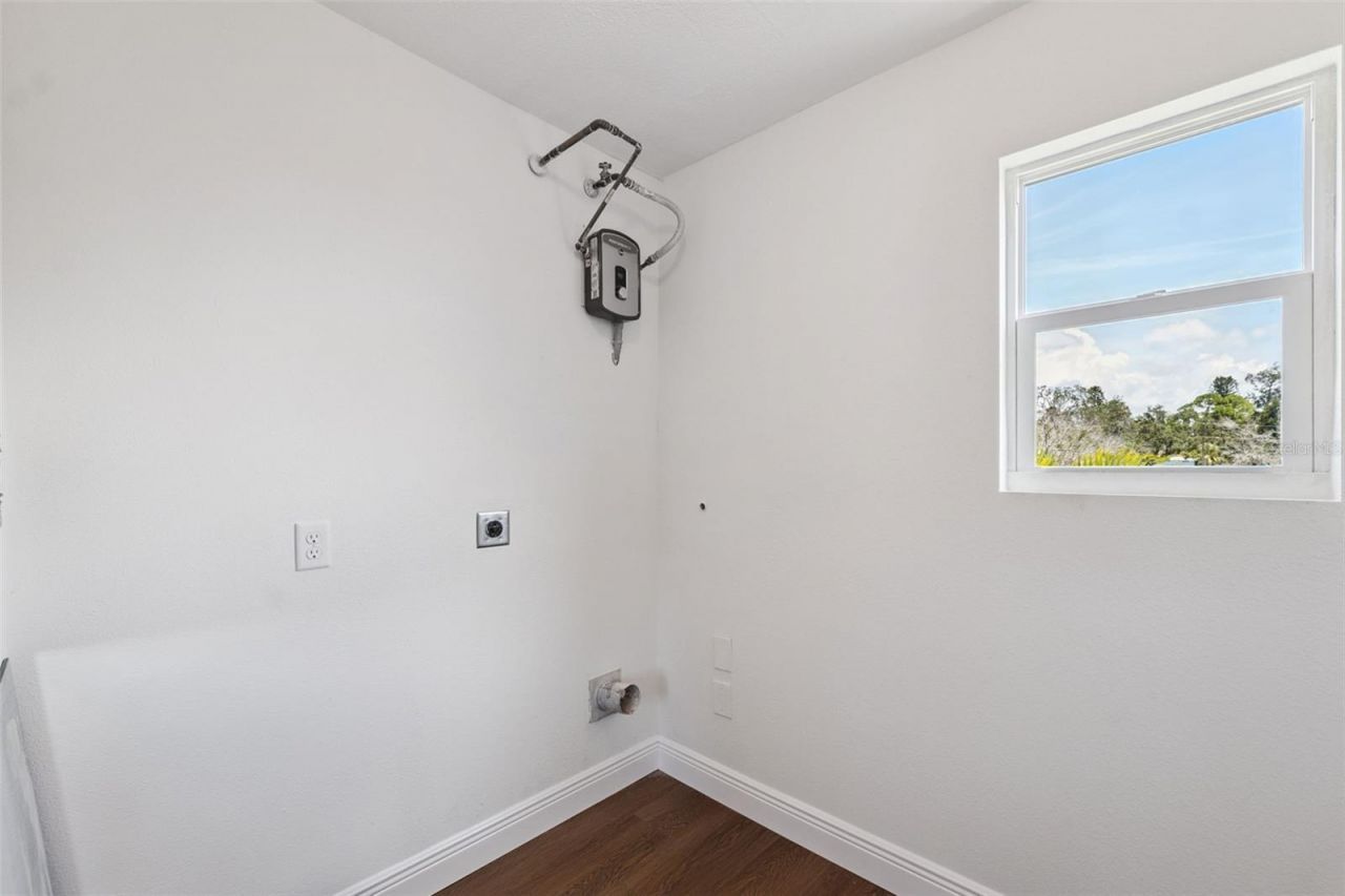 7355 138th Street, Seminole, FL 33776 Photo