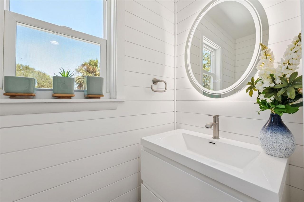 7355 138th Street, Seminole, FL 33776 Photo