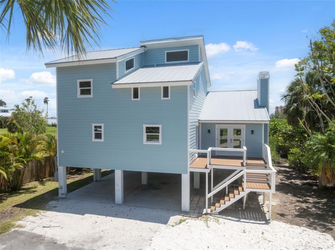 7355 138th Street, Seminole, FL 33776 Photo