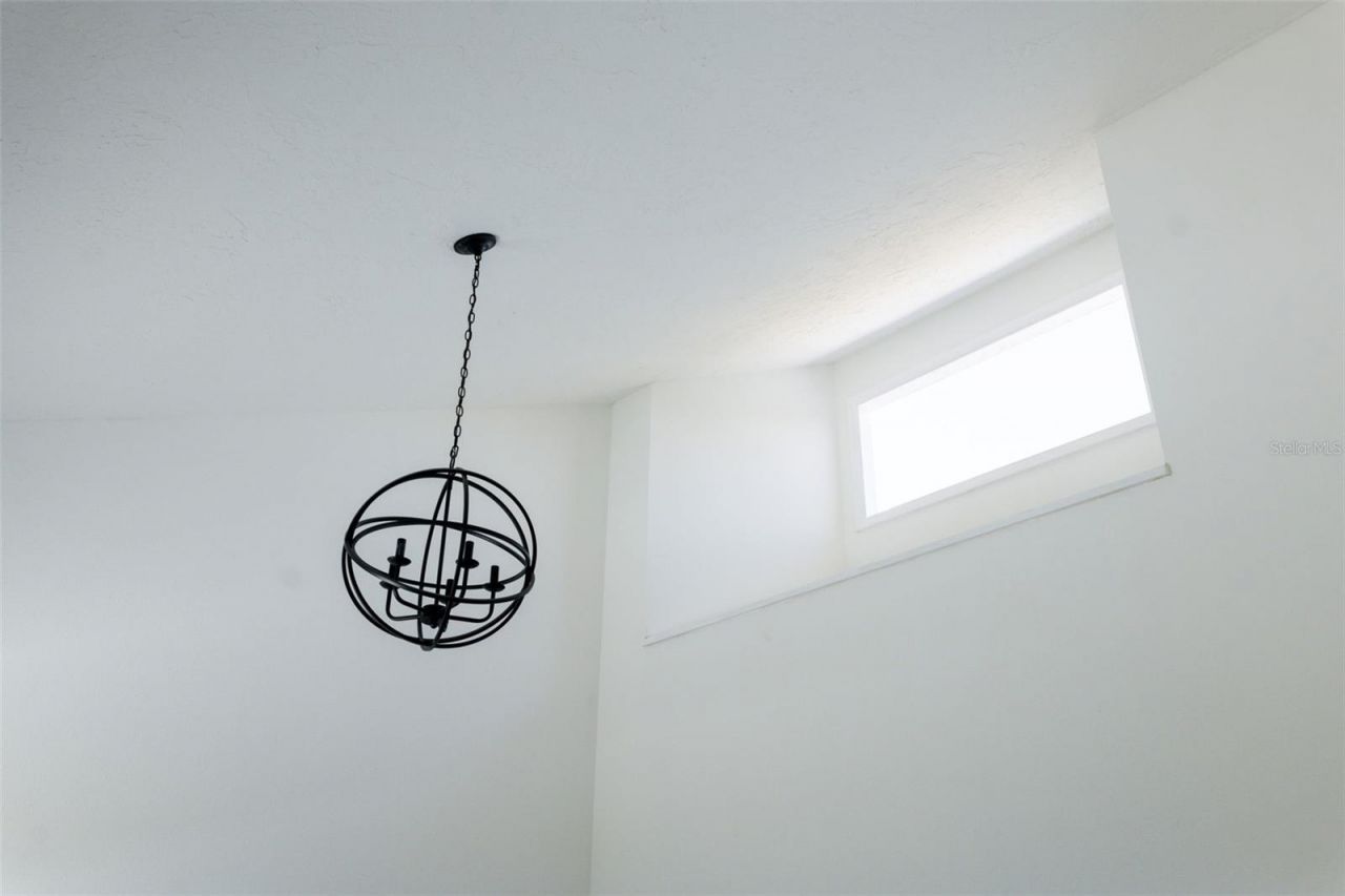 7355 138th Street, Seminole, FL 33776 Photo