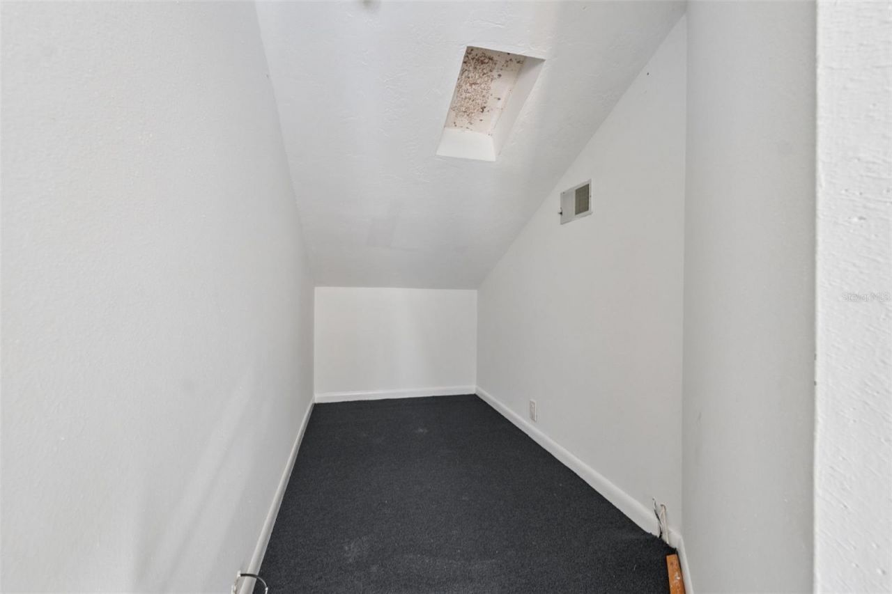 7355 138th Street, Seminole, FL 33776 Photo