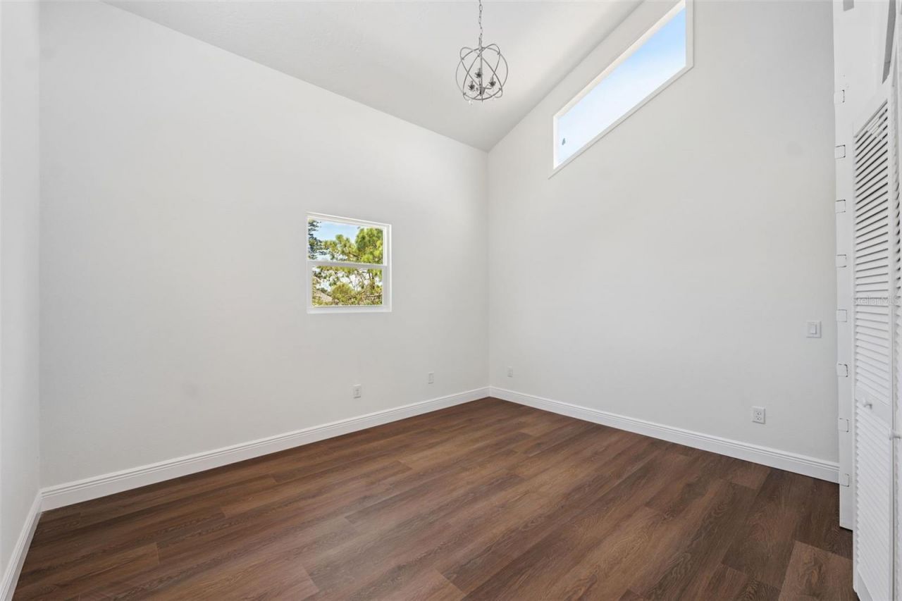 7355 138th Street, Seminole, FL 33776 Photo