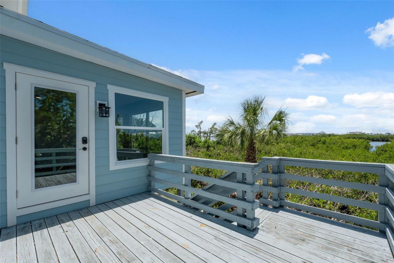 7355 138th Street, Seminole, FL 33776 Photo