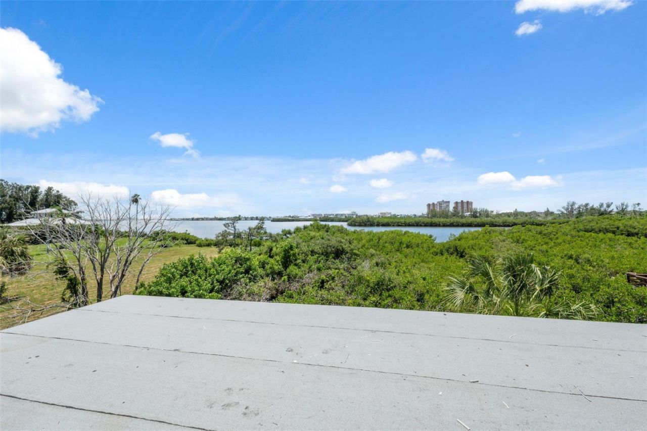 7355 138th Street, Seminole, FL 33776 Photo