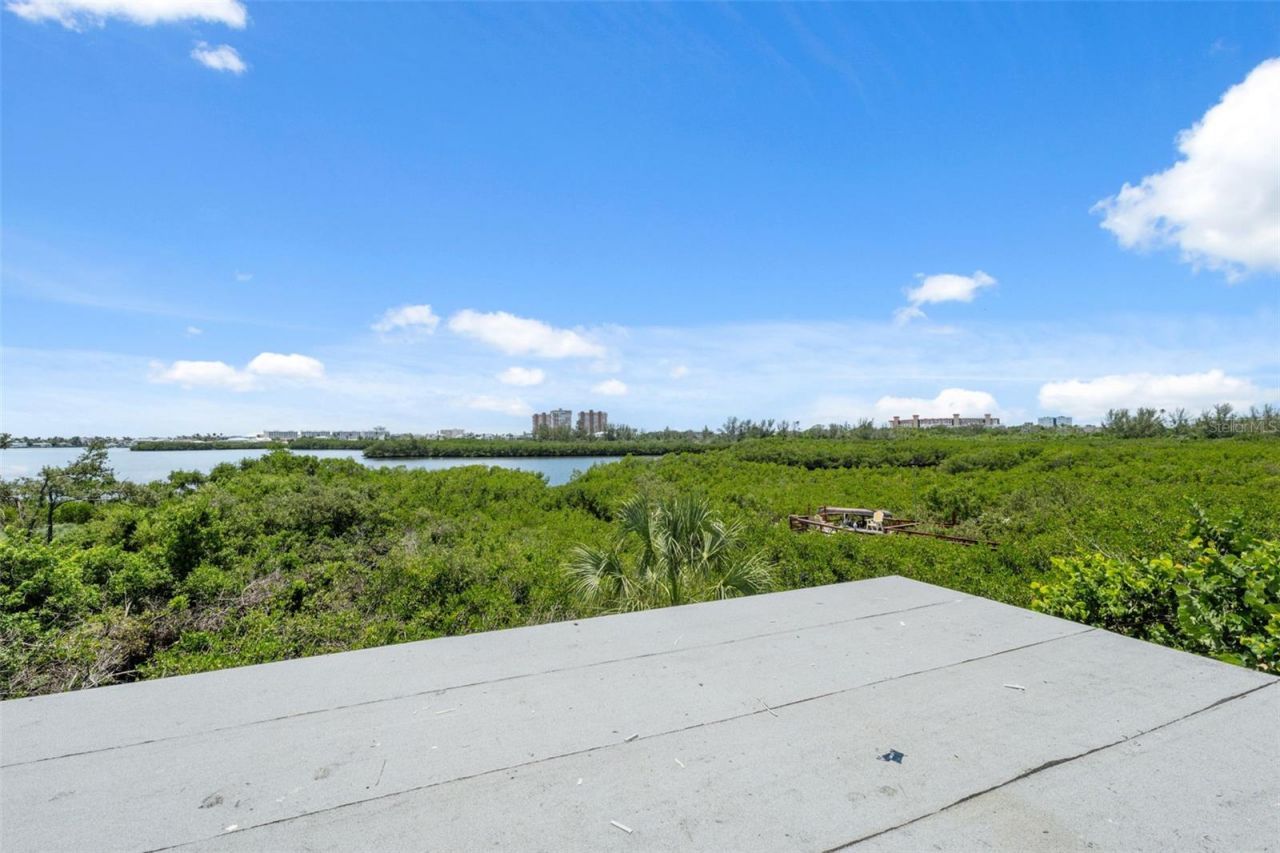 7355 138th Street, Seminole, FL 33776 Photo