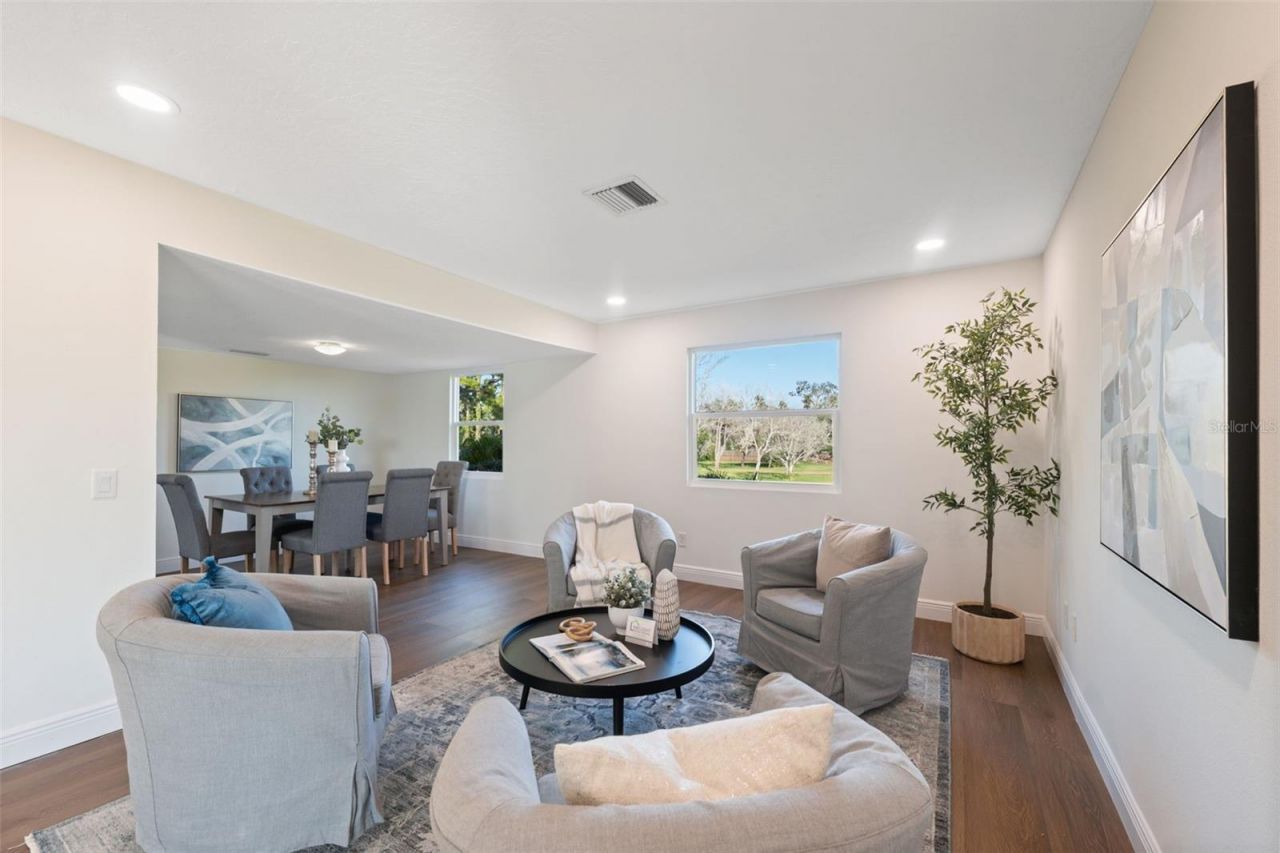 7355 138th Street, Seminole, FL 33776 Photo