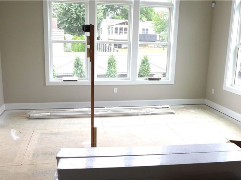 945 Royal Oak Avenue NE, North Canton, OH 44720 Photo 5